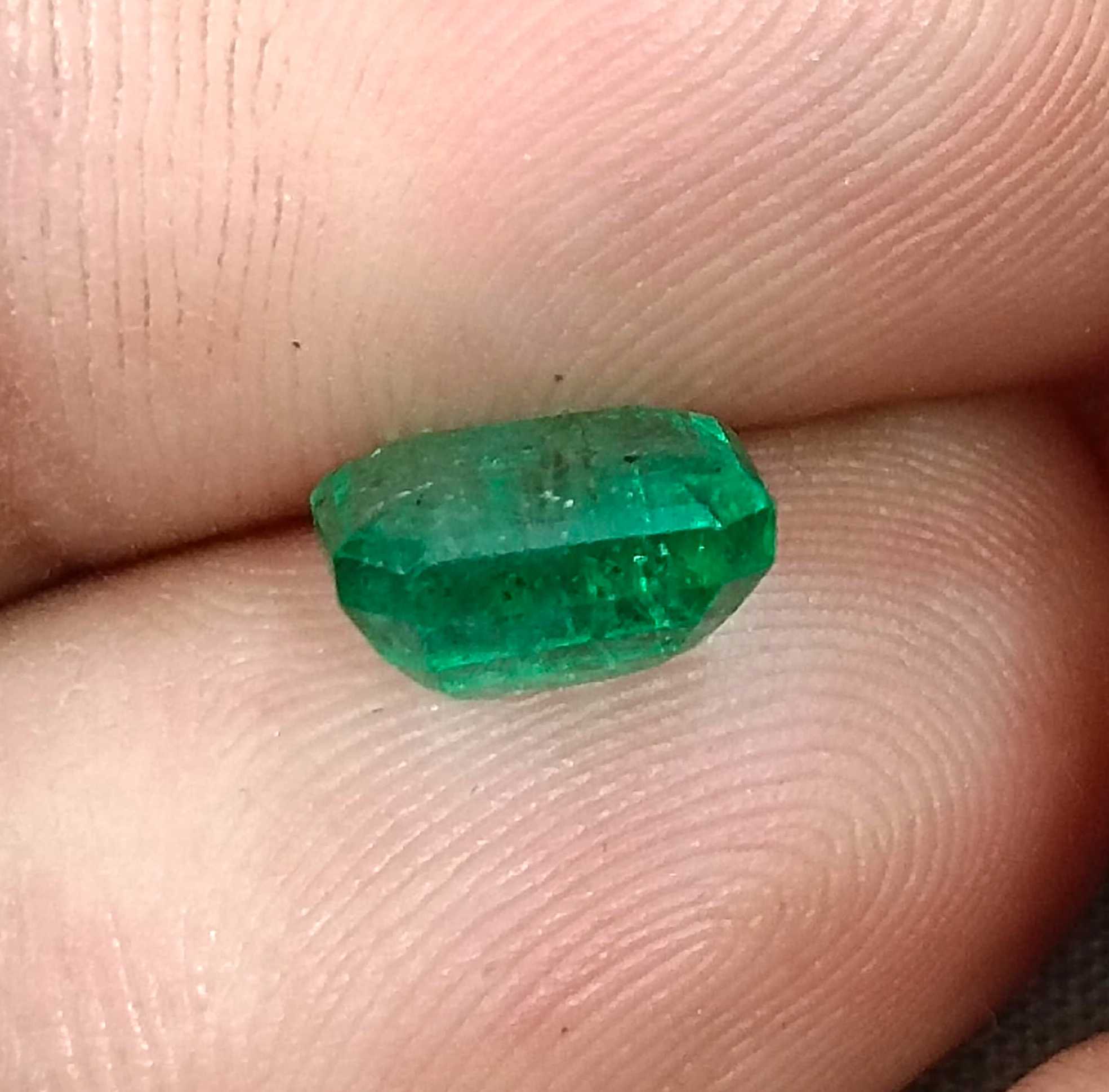 2.30ct Intense spring green octagon cut Zambian emerald loose gemstone