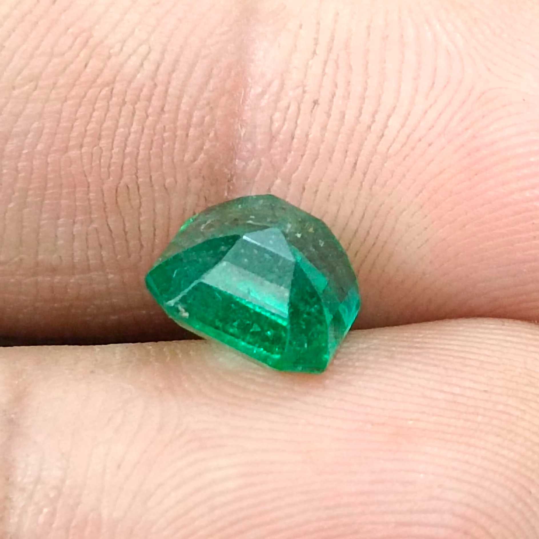 1.44ct GSI certified deep green octagon cut Zambian emerald stone 