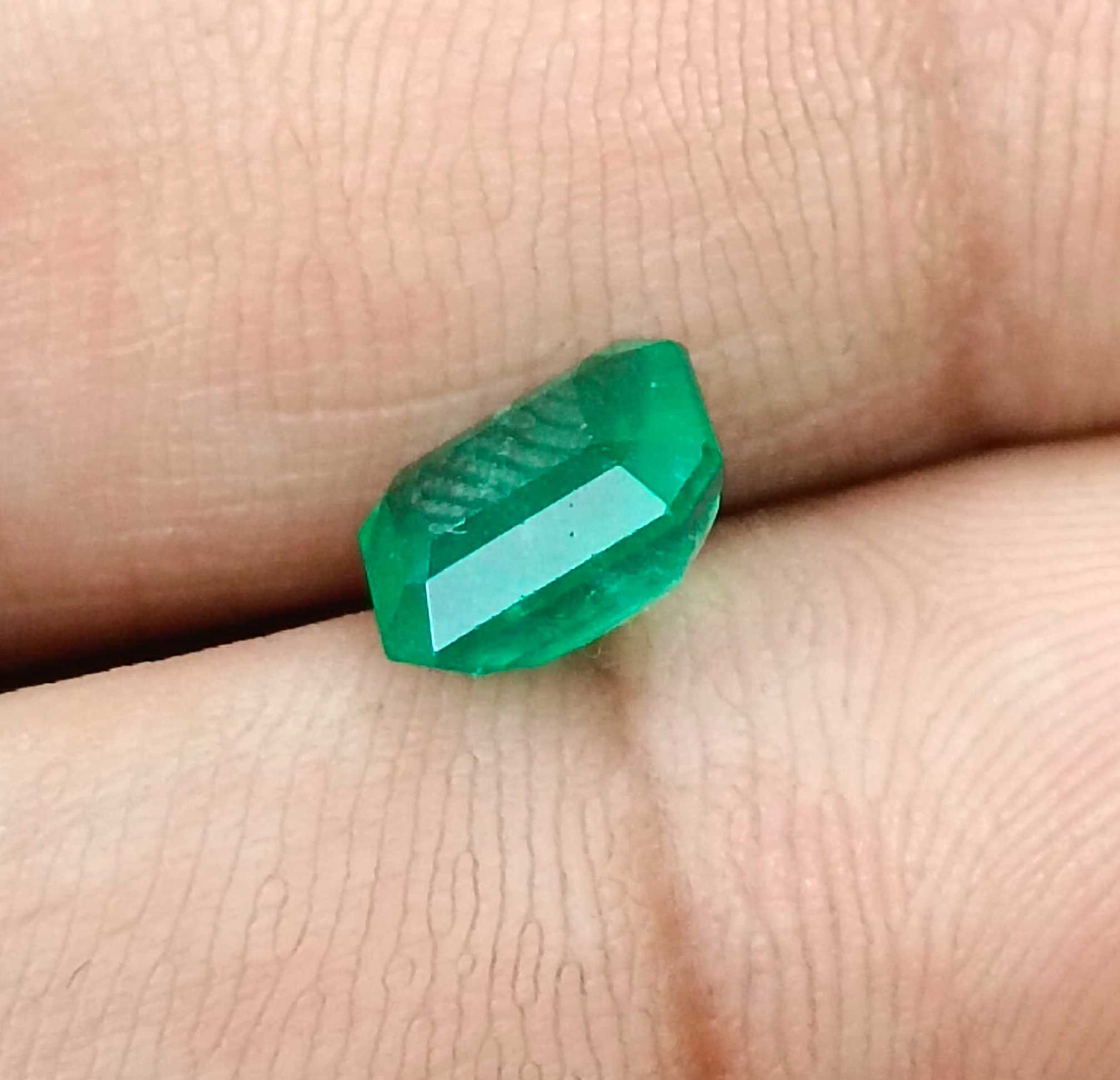 1.85ct GSI certified Swat emerald velvet green octagon cut gemstone 