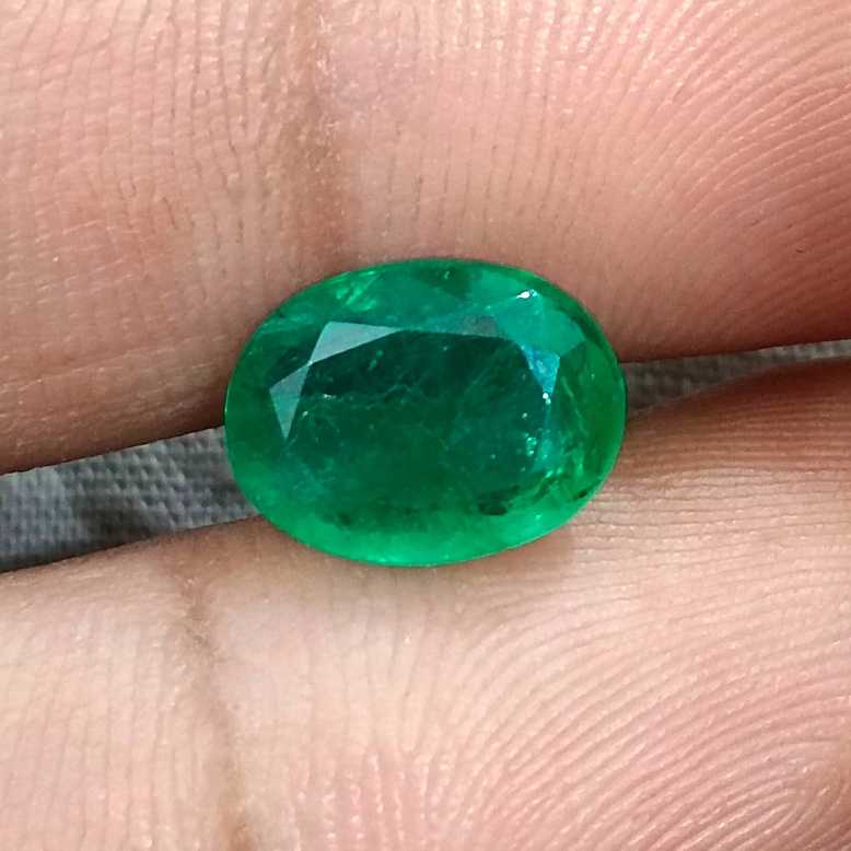 3.05ct Medium deep green Certified Natural Zambian emerald stone /