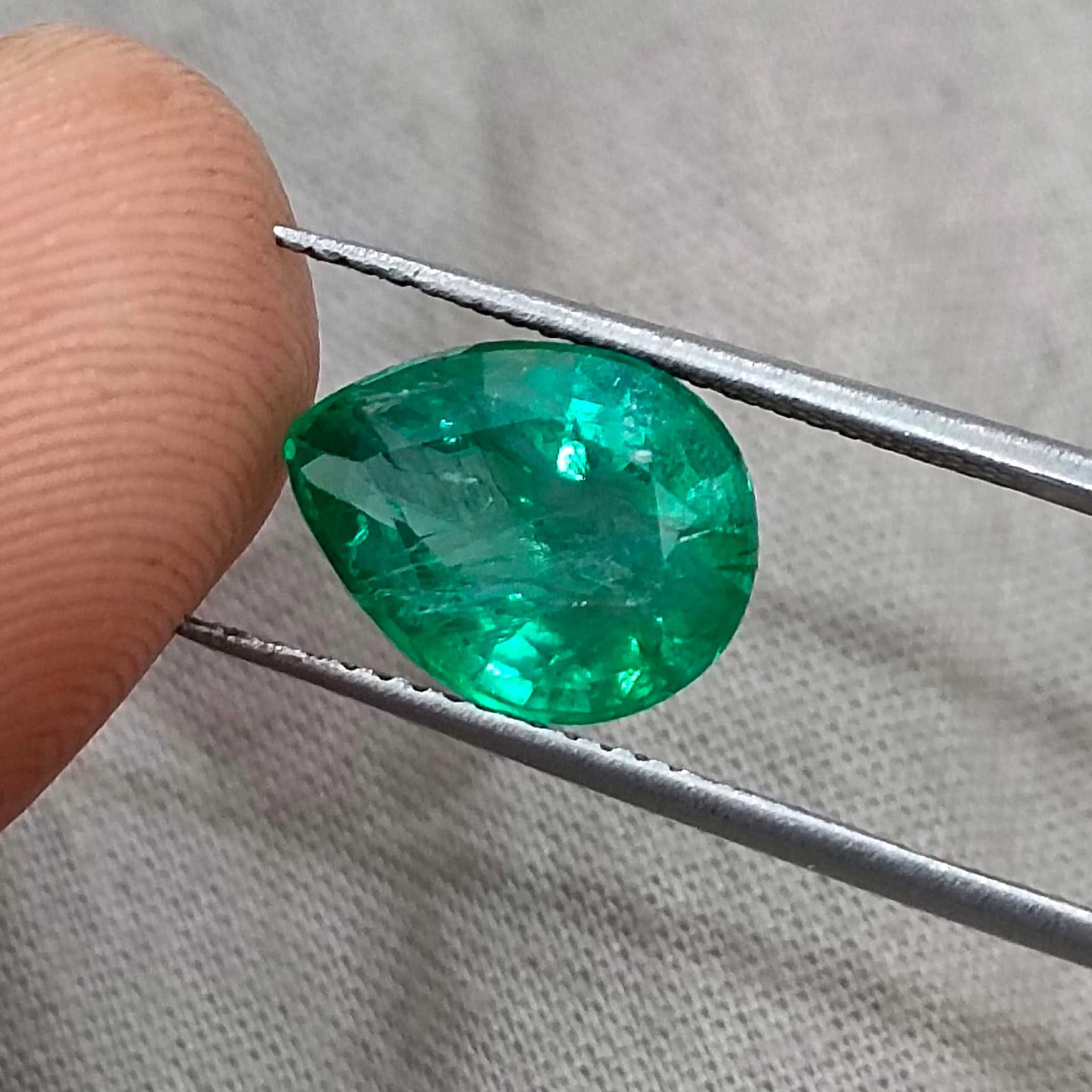 3.19ct GSI certified top shine bright spring green pear cut Zambian emerald /