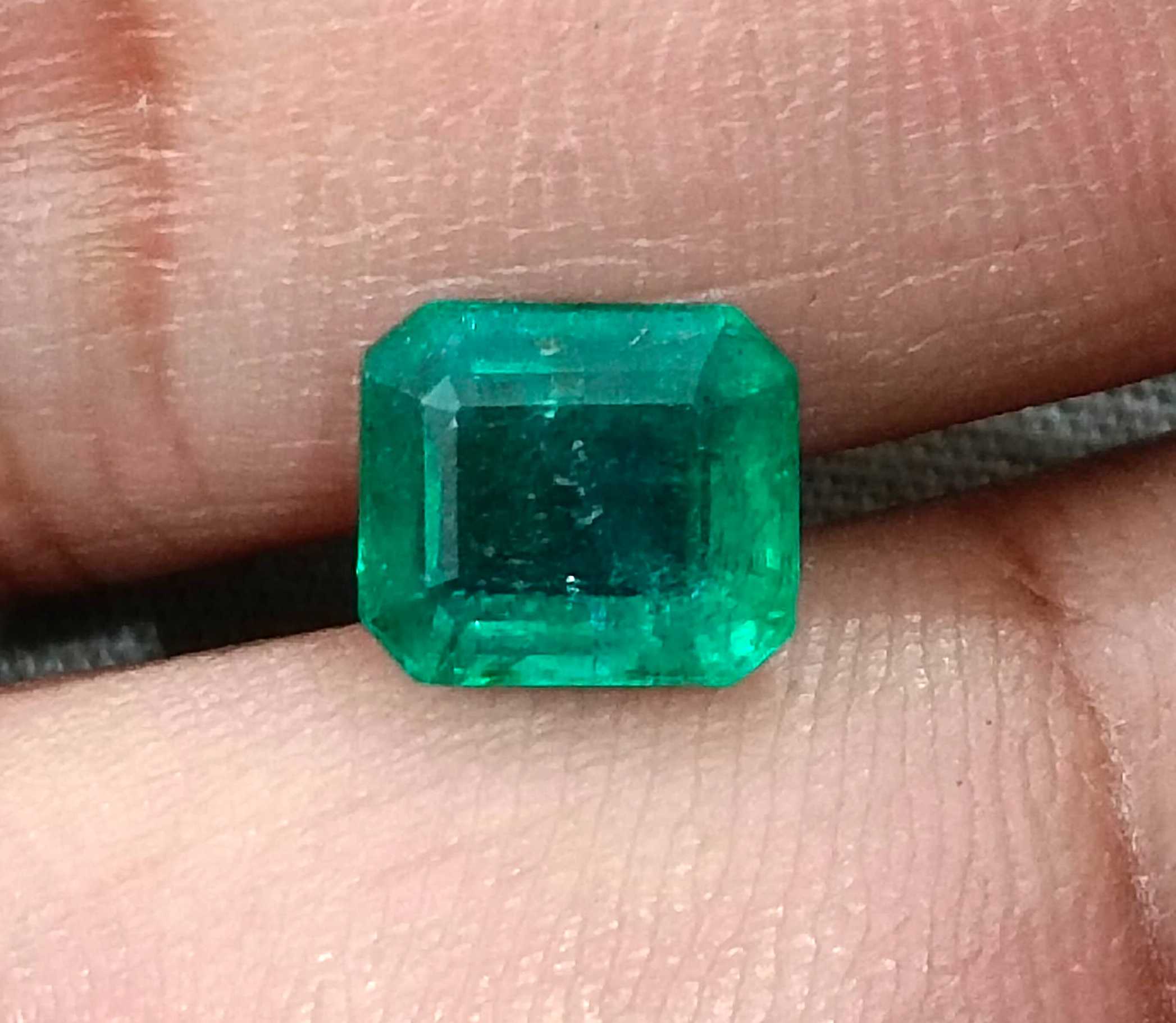 2.08ct Certified deep green natural octagon cut Zambian emerald stone 