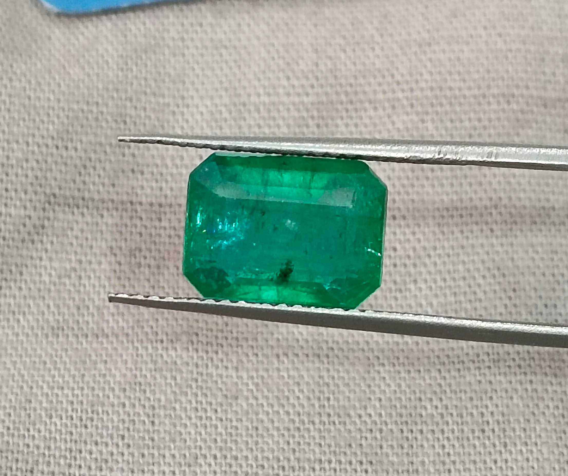 3.15ct Certified deep green octagon cut Zambian emerald stone 