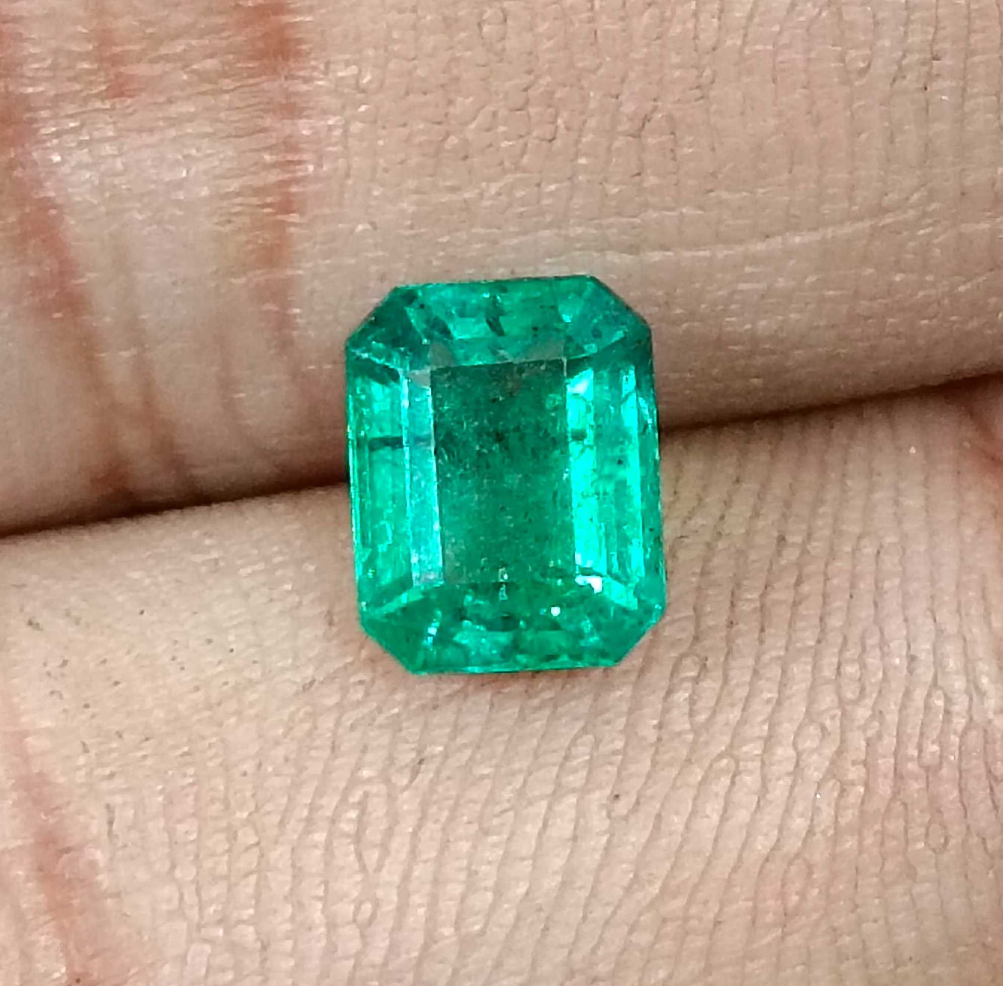 1.95ct Certified medium bright glass green octagon cut Zambian emerald stone 