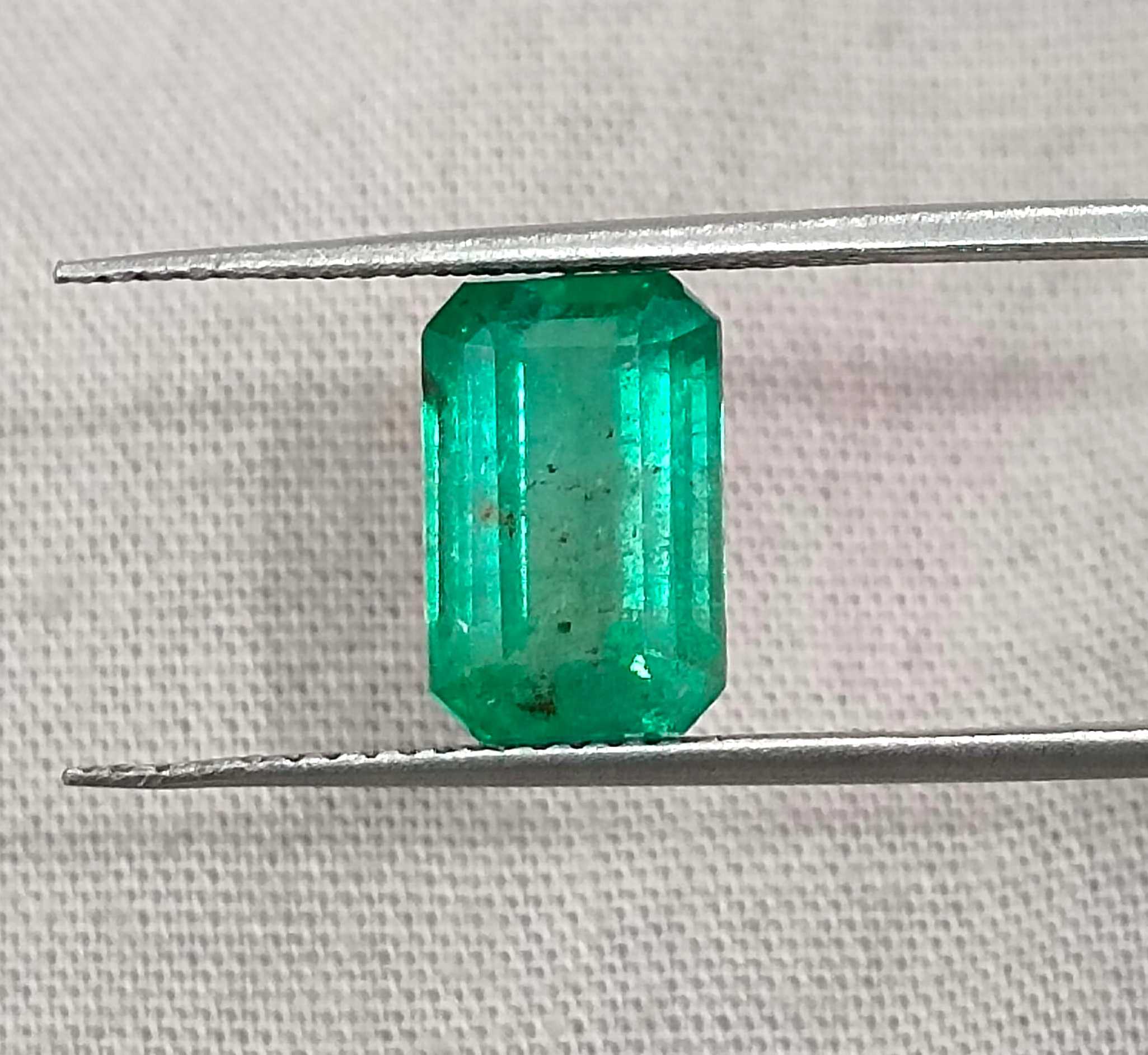 2.63ct GSI USA certified neon green octagon cut natural Zambian emerald gemstone 