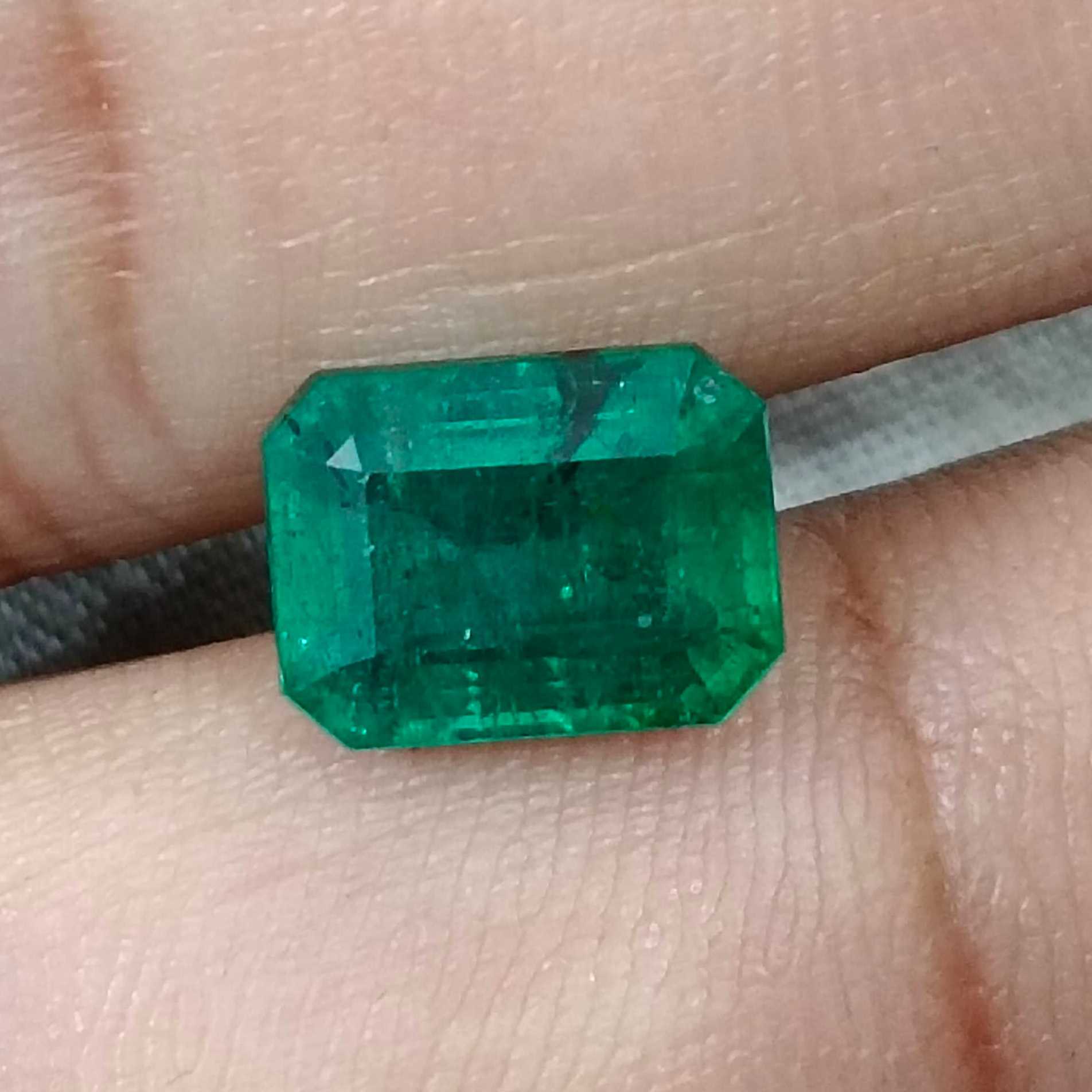 3.31ct GSI certified deep green natural octagon cut Zambian emerald /