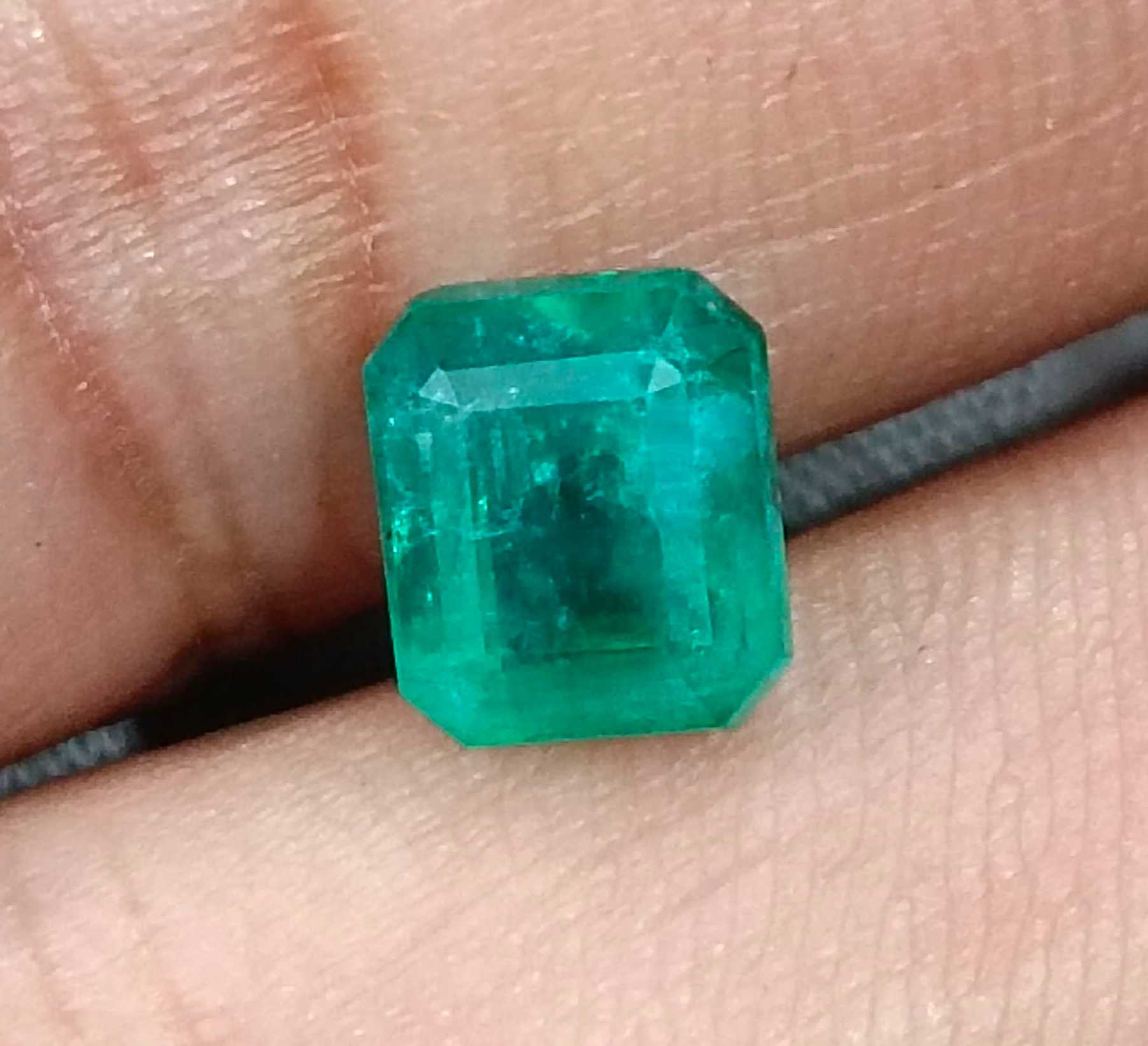 2.15ct Certified Natural Zambian emerald mediumgreen octagon cut stone 