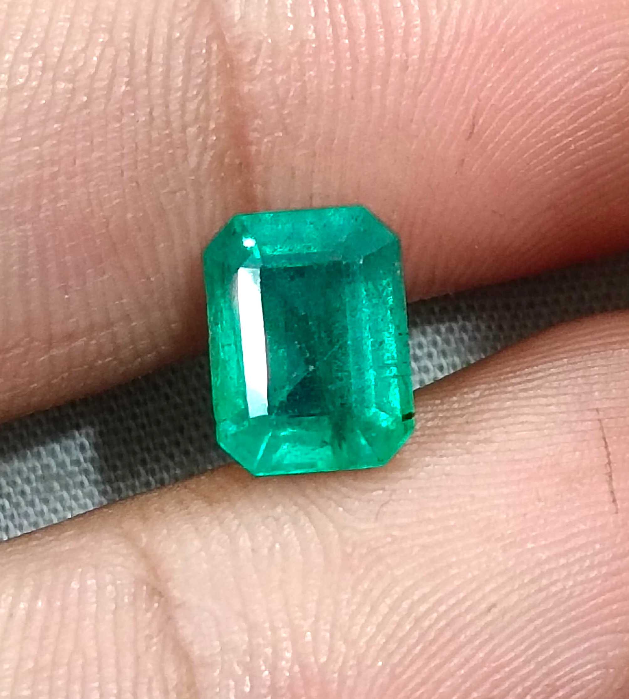 2.93ct Certified natural Zambian Emerald medium deep green octagon cut stone 
