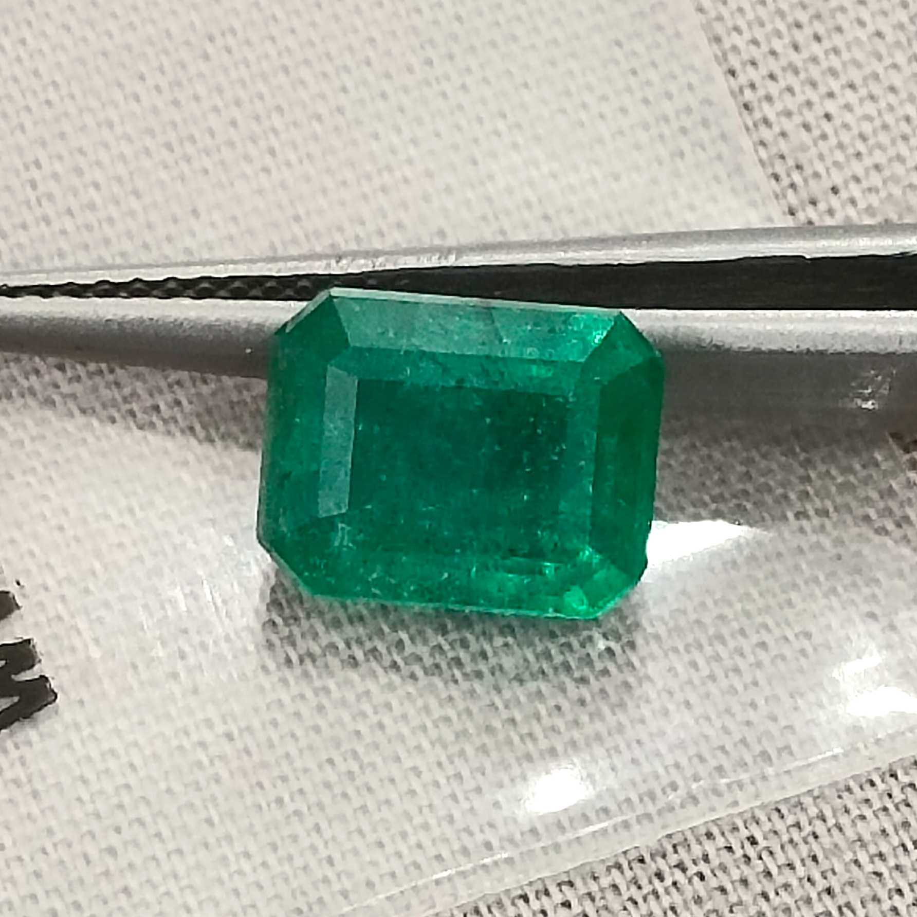 3.05ct GSI certified medium deep green Zambian emerald octagon cut gemstone /