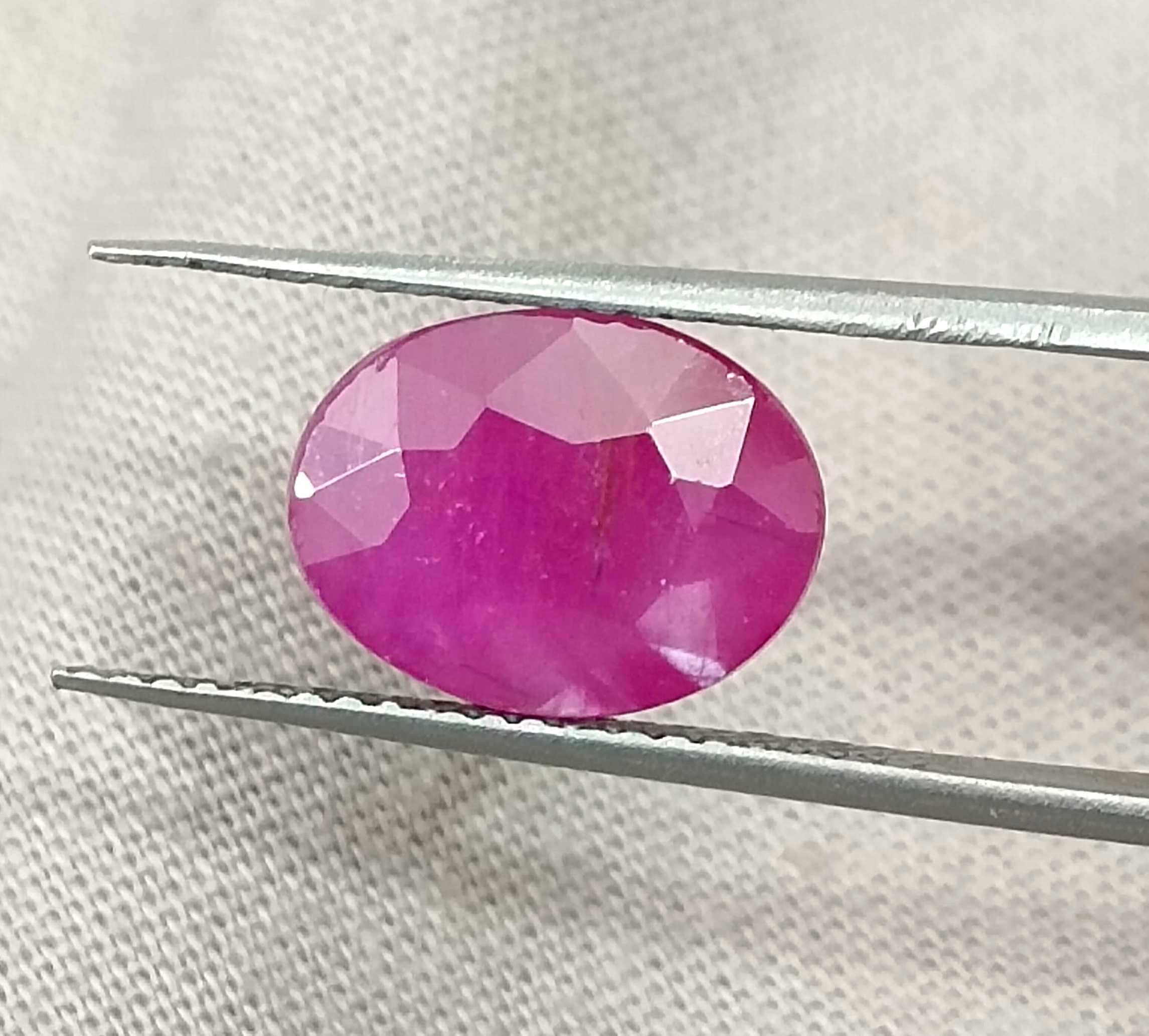 4.00ct GSI USA certified Mozambique ruby unheated purplish red oval cut gemstone 