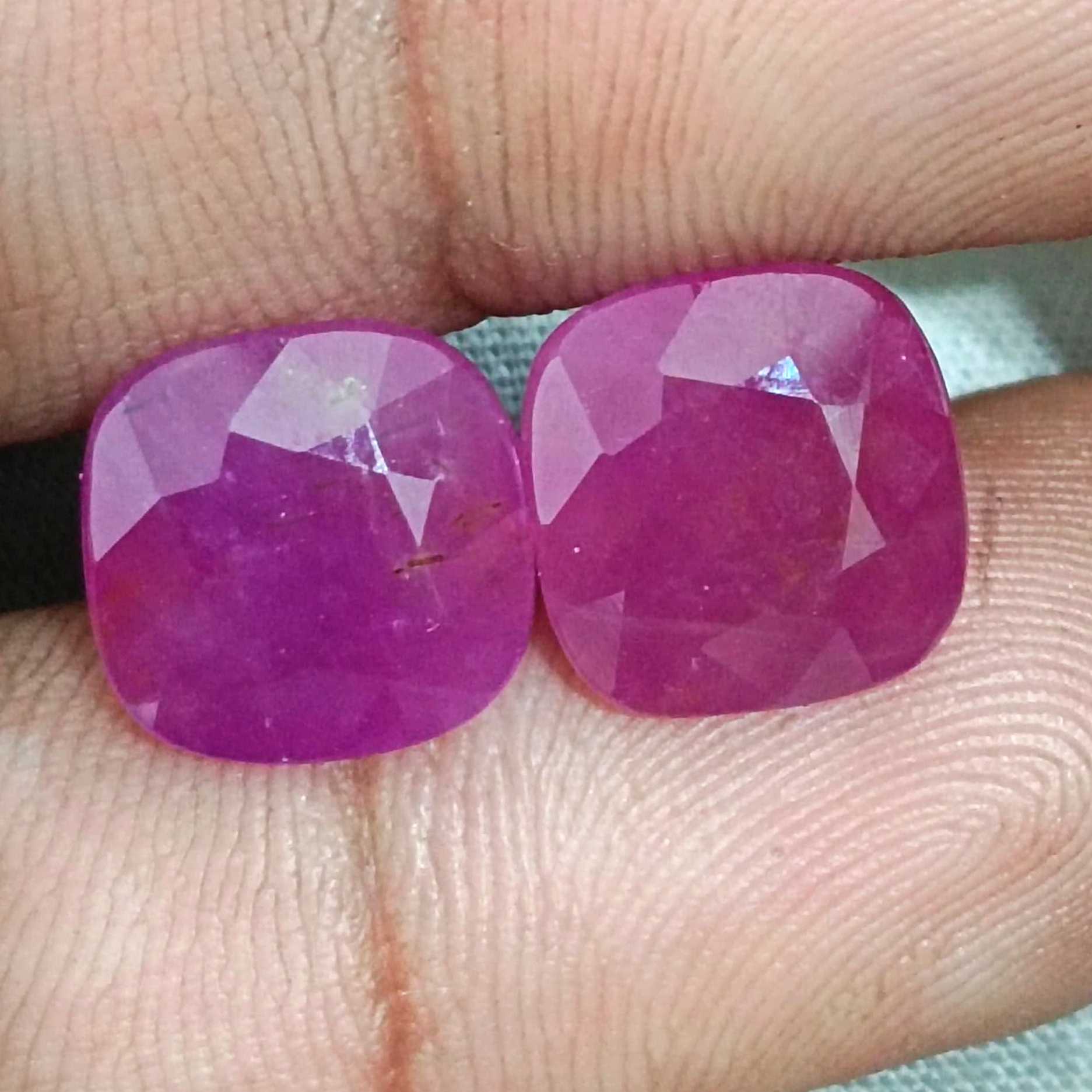 15.02ct Certified matching African ruby pair cushion cut purplish red stones/