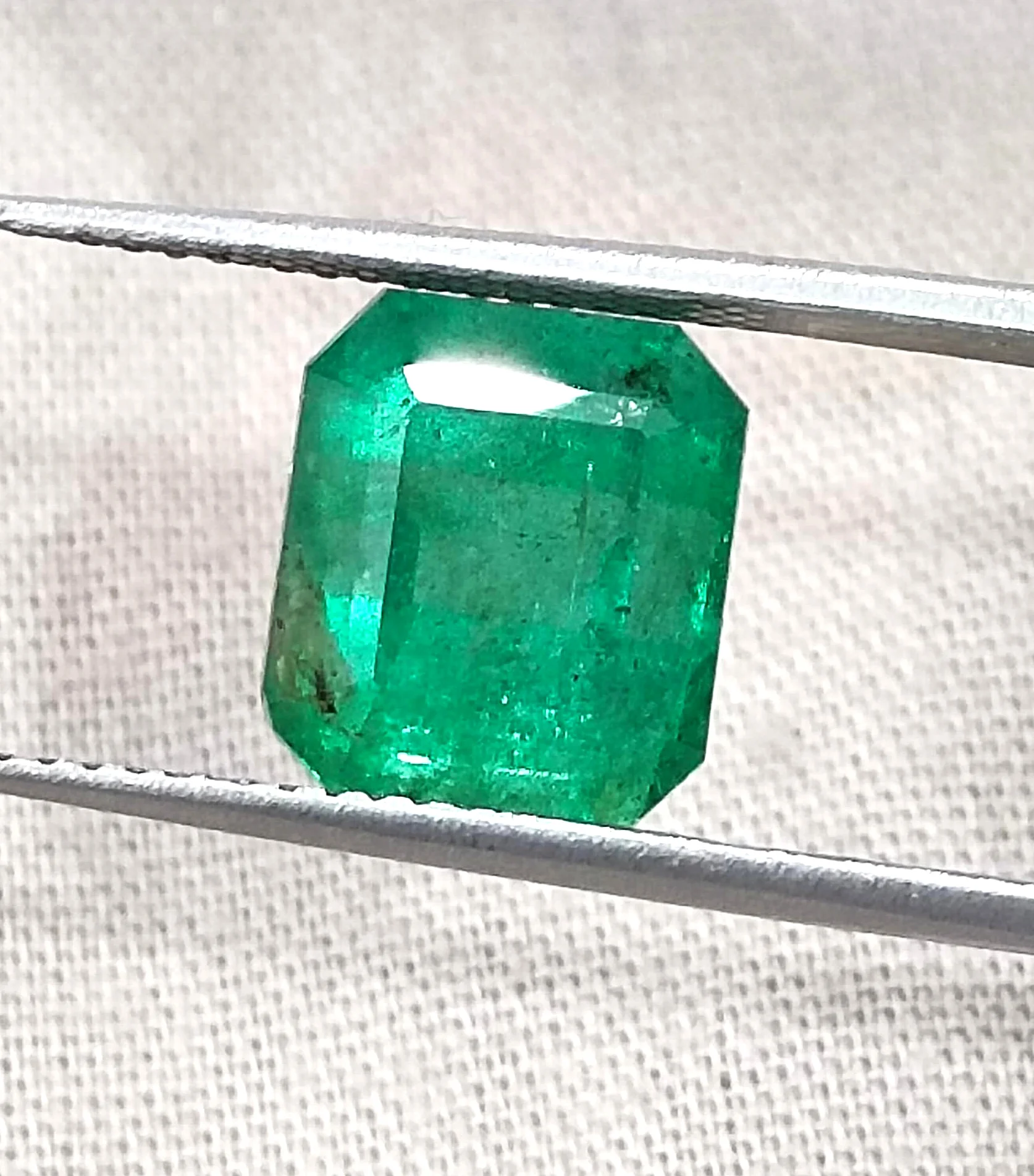4.77ct Natural Zambian emerald medium deep mystic green octagon gemstone