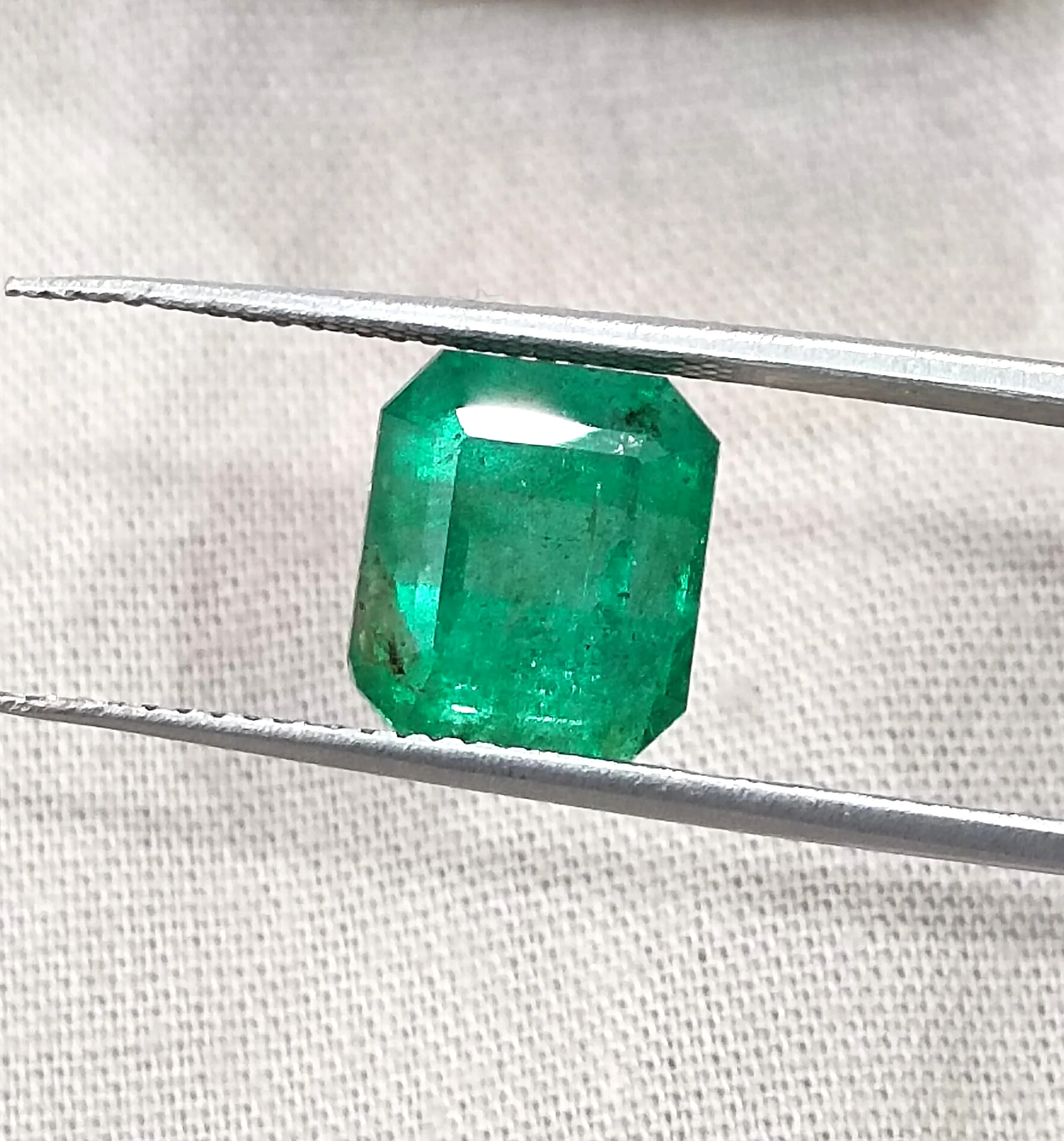 4.77ct Natural Zambian emerald medium deep mystic green octagon gemstone