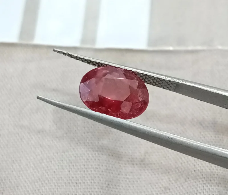 2.53ct Unheated natural ruby vibrant royal crimson red SGL certified Oval stone