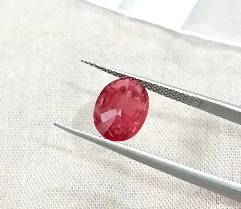 2.53ct Unheated natural ruby vibrant royal crimson red SGL certified Oval stone