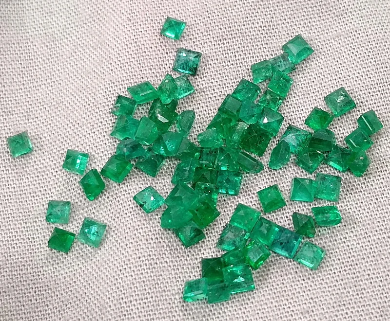 9.56ct Natural Panjshir emerald lot vivid deep green princess mm size gems