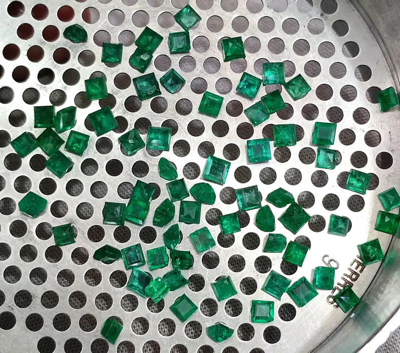 9.56ct Natural Panjshir emerald lot vivid deep green princess mm size gems