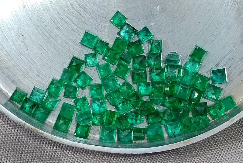 9.56ct Natural Panjshir emerald lot vivid deep green princess mm size gems