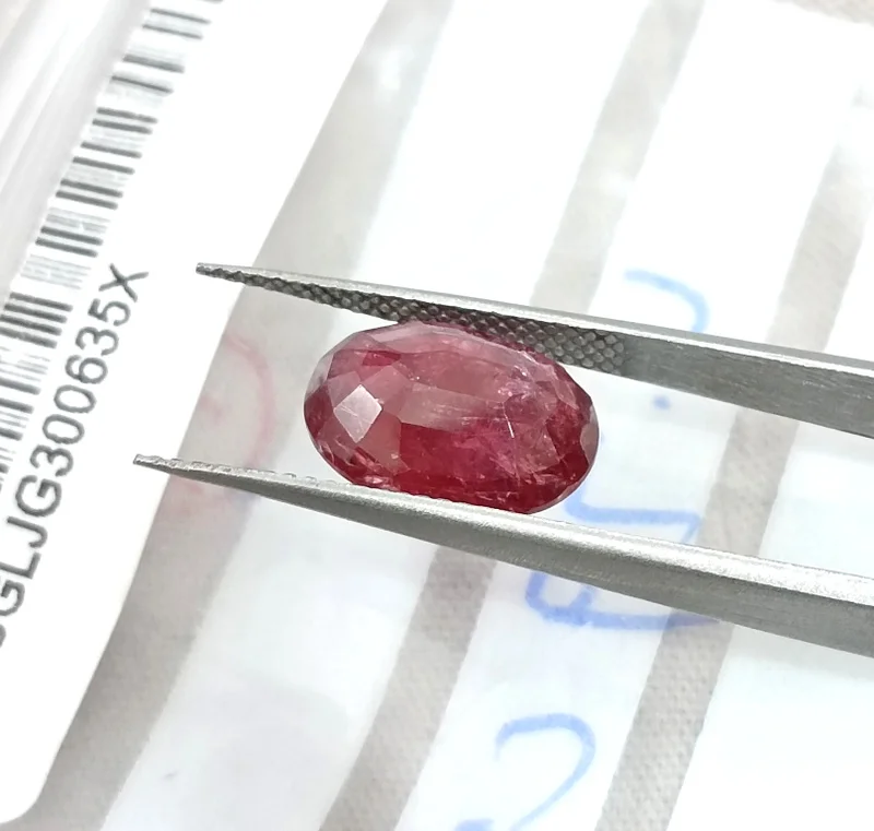 4.79ct Unheated natural ruby wine red SGL certified oval gemstone