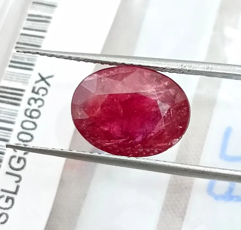 4.79ct Unheated natural ruby wine red SGL certified oval gemstone