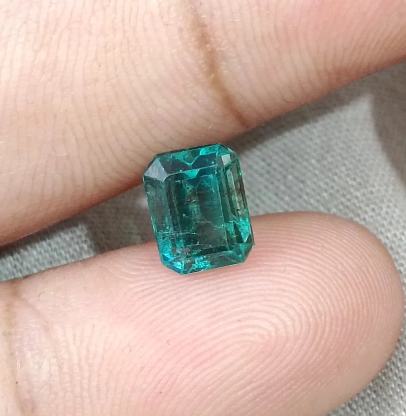 2.31ct Natural emerald no oil medium deep metallic bluish green octagon stone