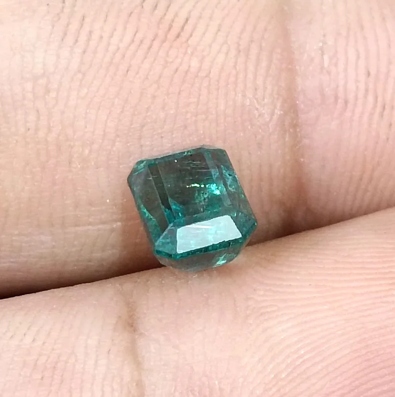 2.31ct Natural emerald no oil medium deep metallic bluish green octagon stone