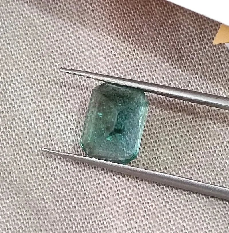 2.31ct Natural emerald no oil medium deep metallic bluish green octagon stone