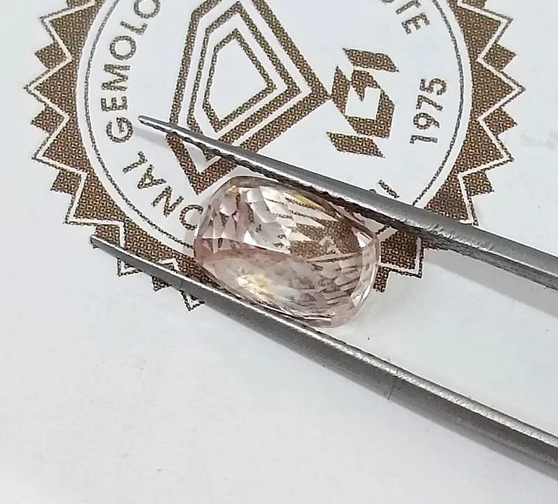 2.56ct IGI certified unheated padparadscha sapphire natural cushion gem