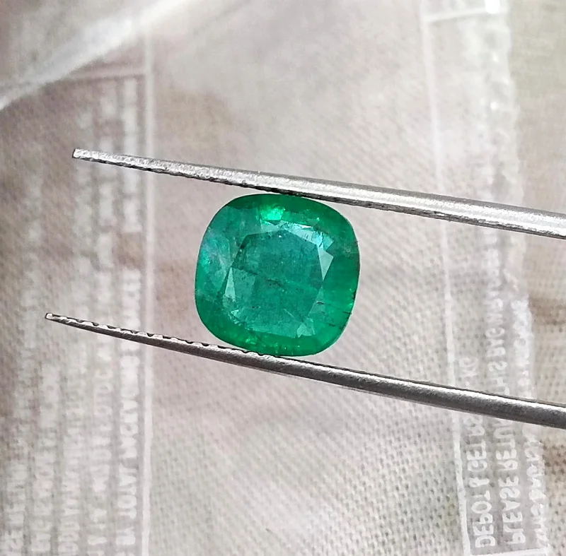 1.95ct Natural Emerald Zambia Medium Green SGL Certified Cushion Gemstone