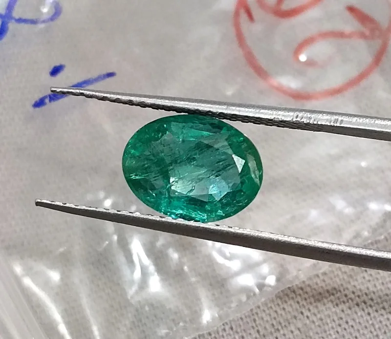 1.82ct SGL Certified natural emerald zambia medium green oval cut stone/