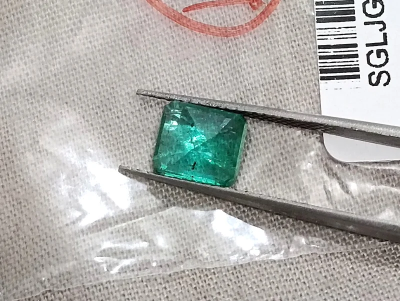 1.41ct Natural emerald Zambia medium deep green octagon SGL certified stone
