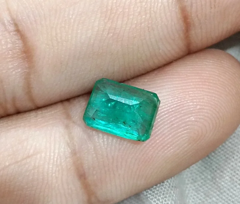 2.08ct Natural emerald SGL certified medium green octagon loose stone