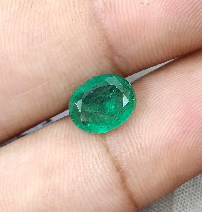2.34ct Emerald natural medium deep spring green SGL certified oval gemstone