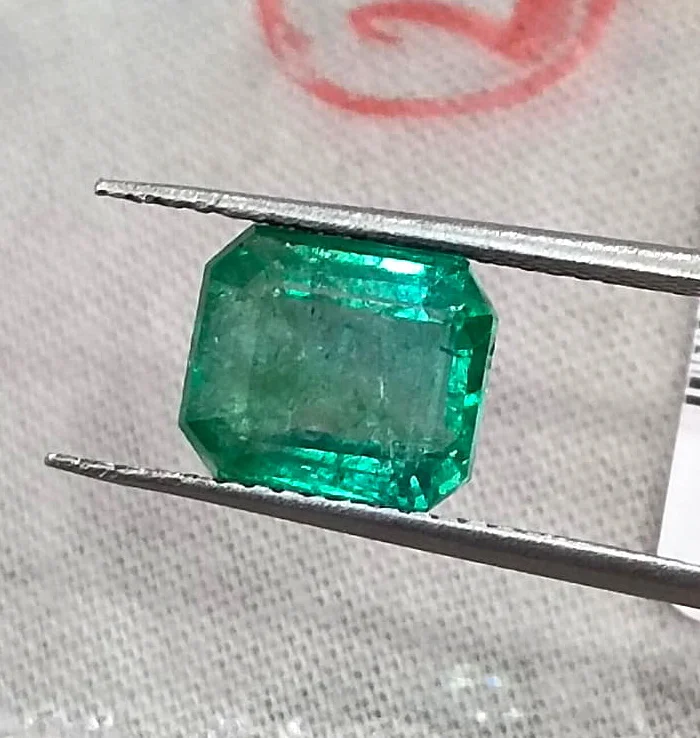 2.60ct Natural Emerald SGL certified medium green octagon loose gemstone/