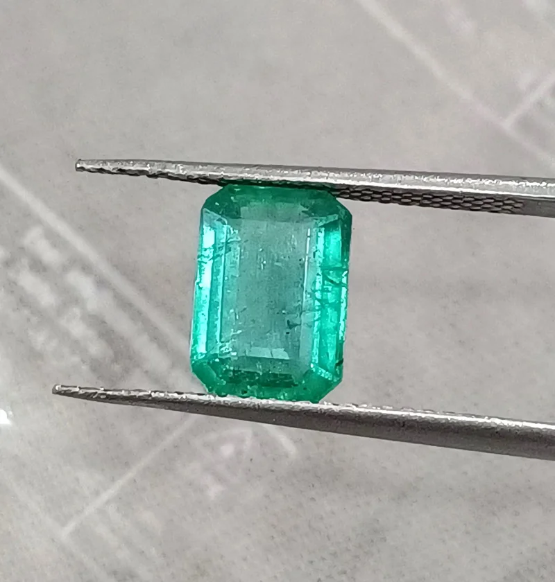 1.47ct Natural emerald pastel green octagon Zambian gemstone/