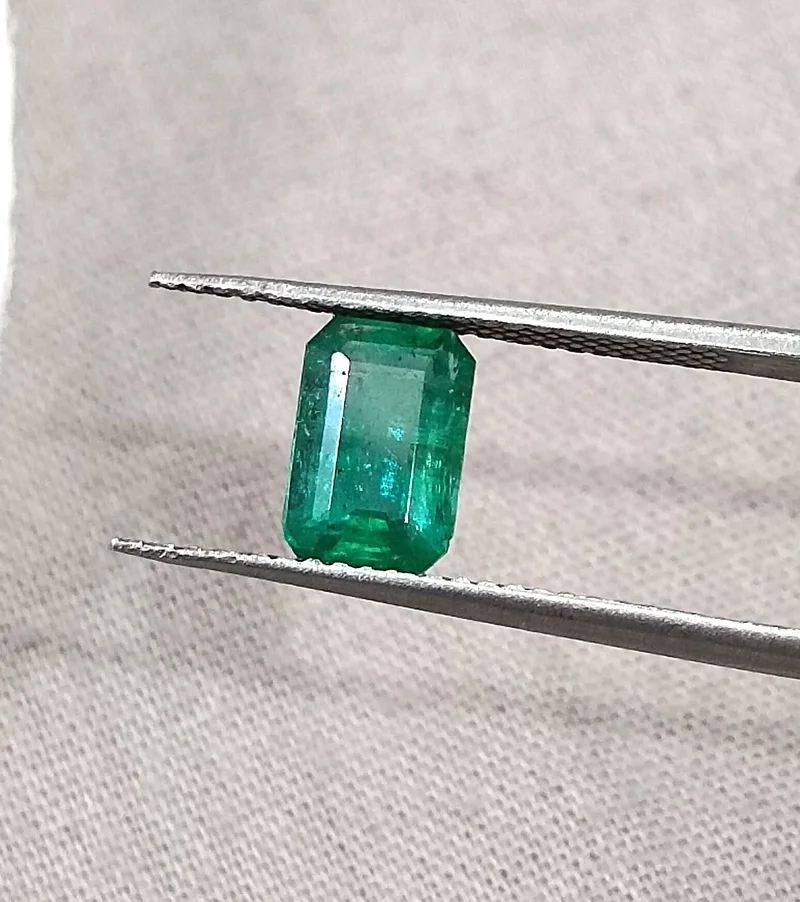 1.04ct Deep green natural emerald Zambia octagon gemstone