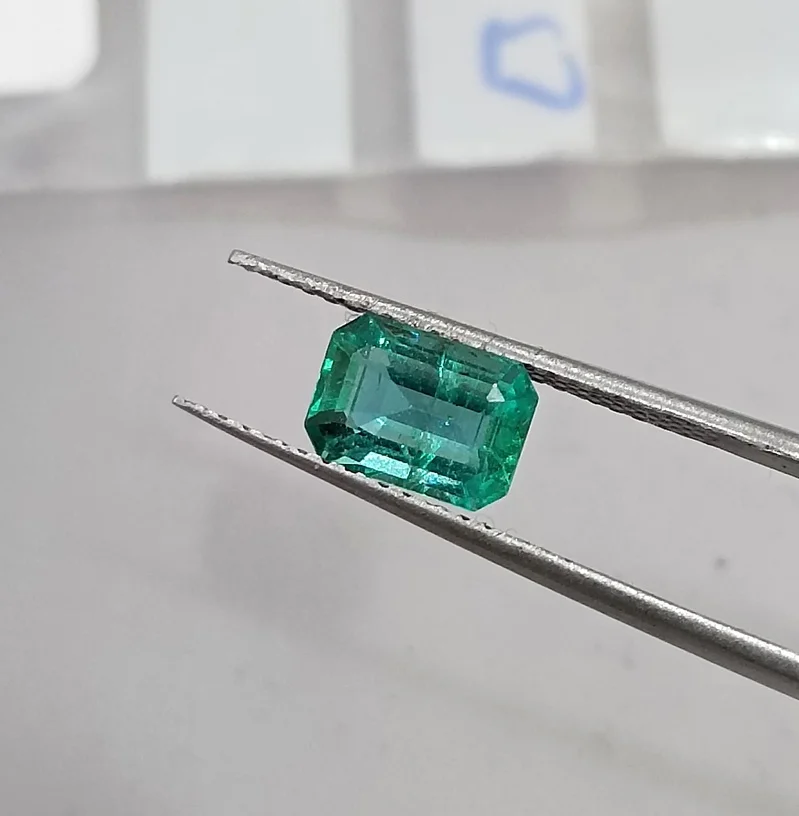 0.98ct Medium deep green natural emerald SGL certified octagon gemstone