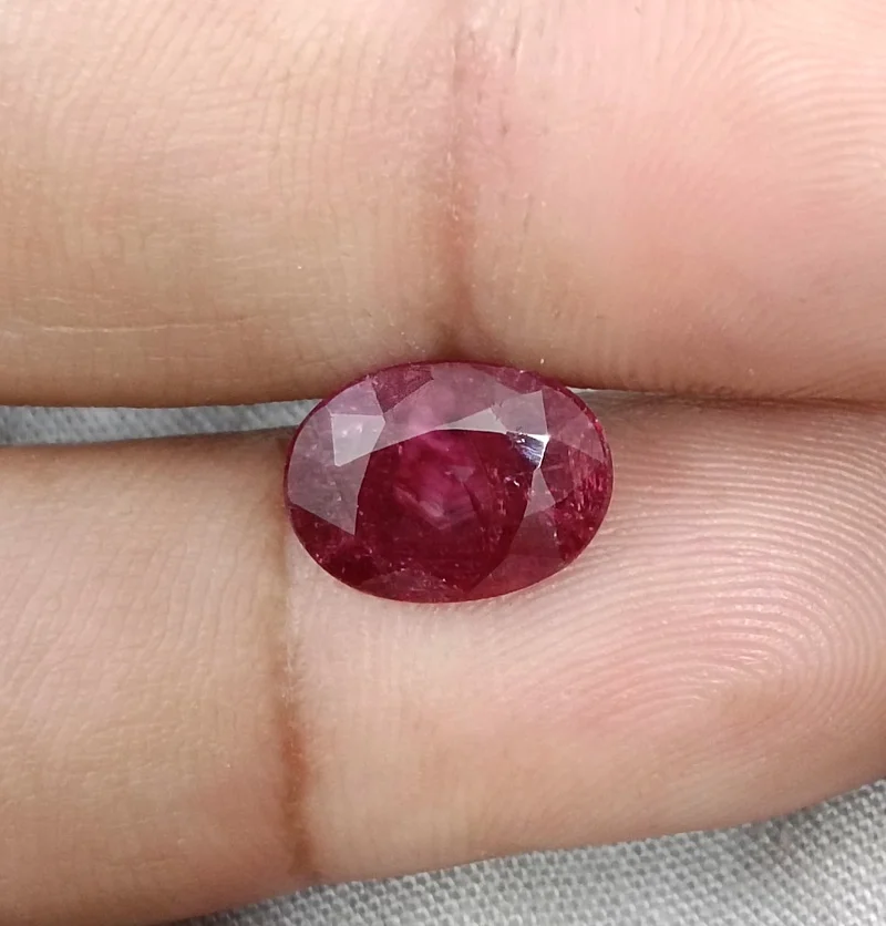 3.42ct Untreated natural ruby SGL certified merlot red gemstone