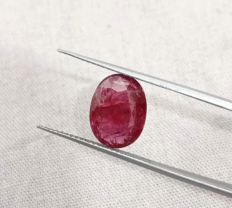 3.42ct Untreated natural ruby SGL certified merlot red gemstone