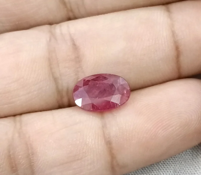 3.25ct Untreated ruby crimson red SGL certified loose gemstone