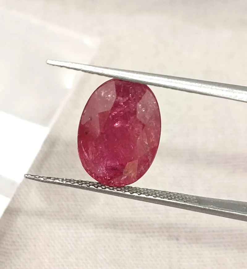 3.25ct Untreated ruby crimson red SGL certified loose gemstone