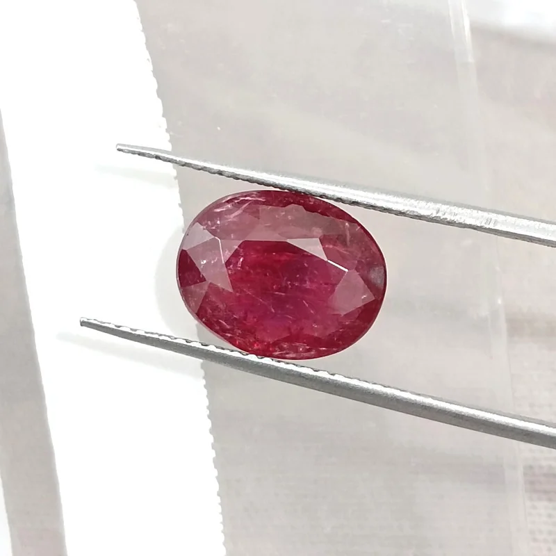 3.23cts Untreated Natural Deep Ruby Red Mozambique SGL certified gemstone
