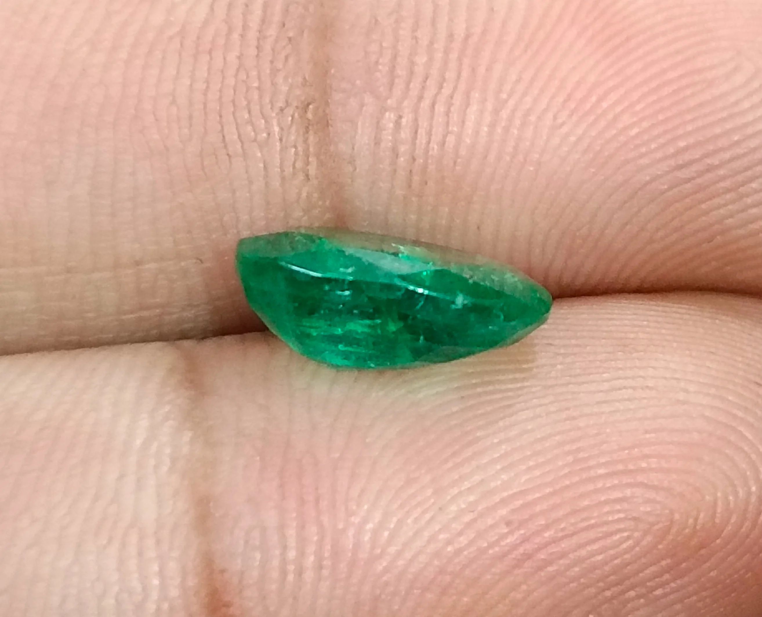3.05ct Zambian emerald medium deep green SGL certified oval gemstone