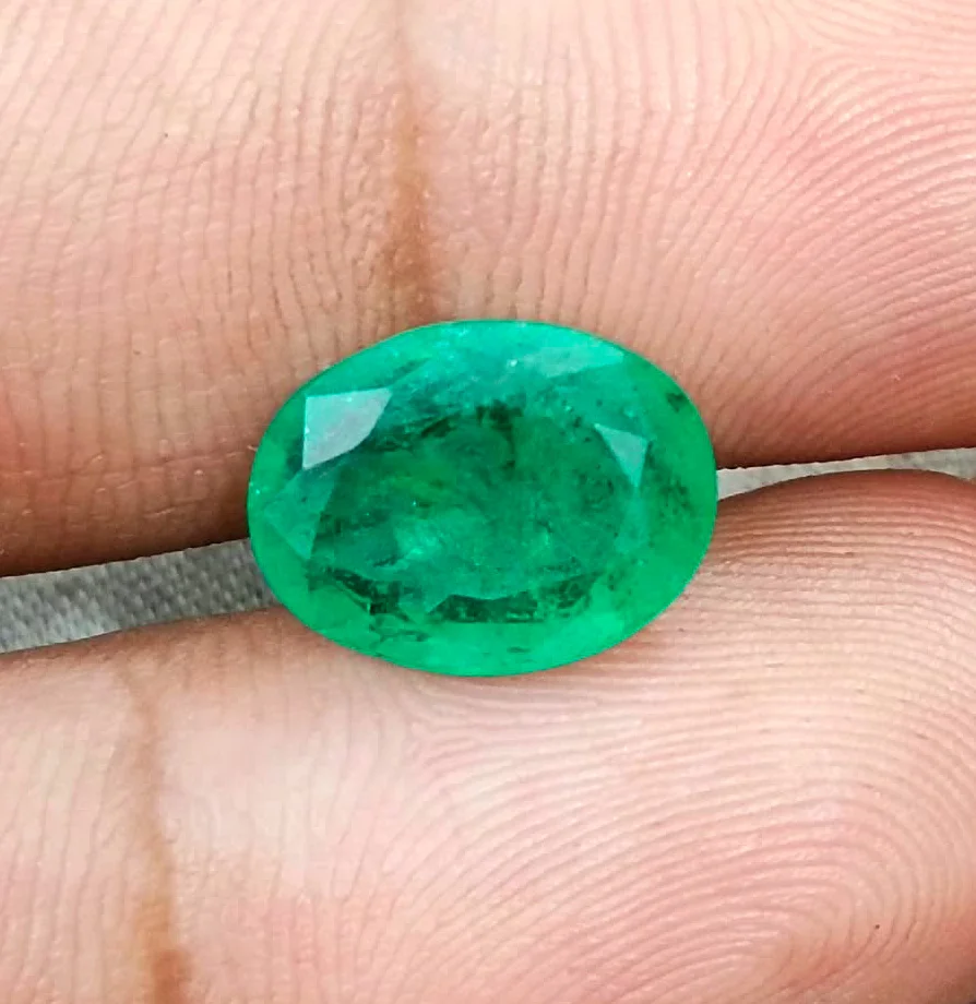 4.33ct Natural emerald medium spring green SGL certified oval gemstone