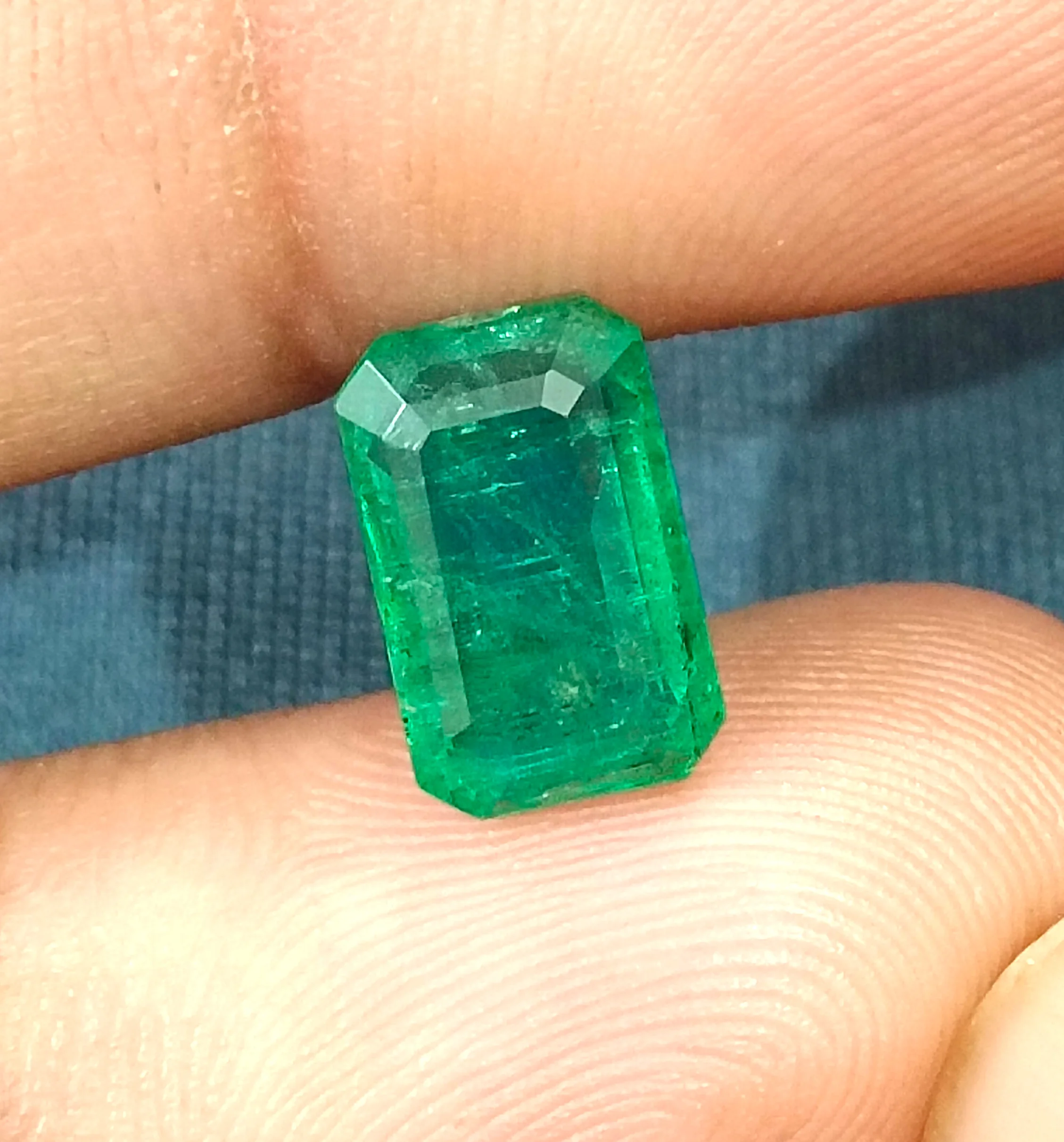3.08ct Emerald medium deep green SGL certified octagon gemstone