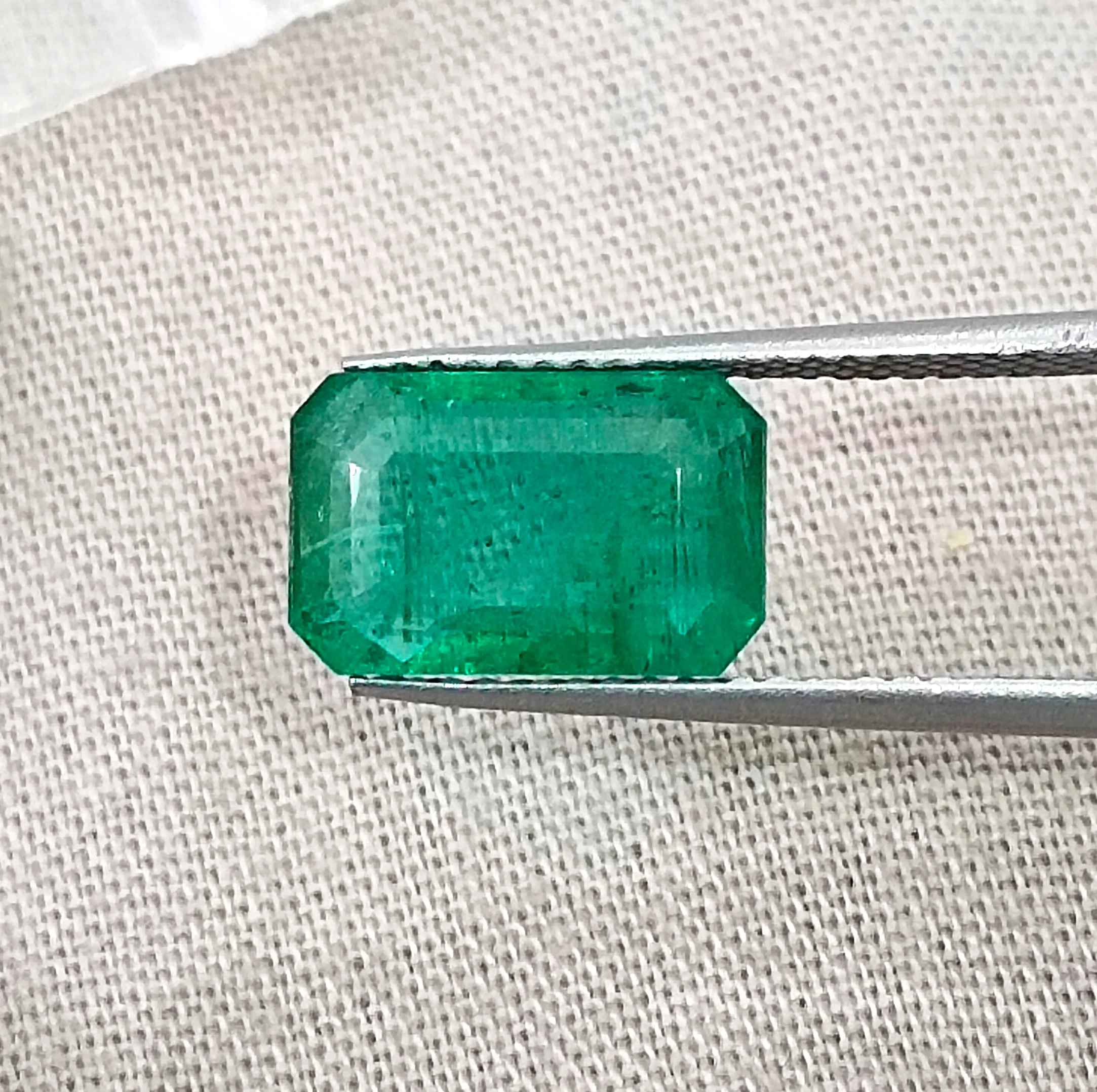 3.08ct Emerald medium deep green SGL certified octagon gemstone