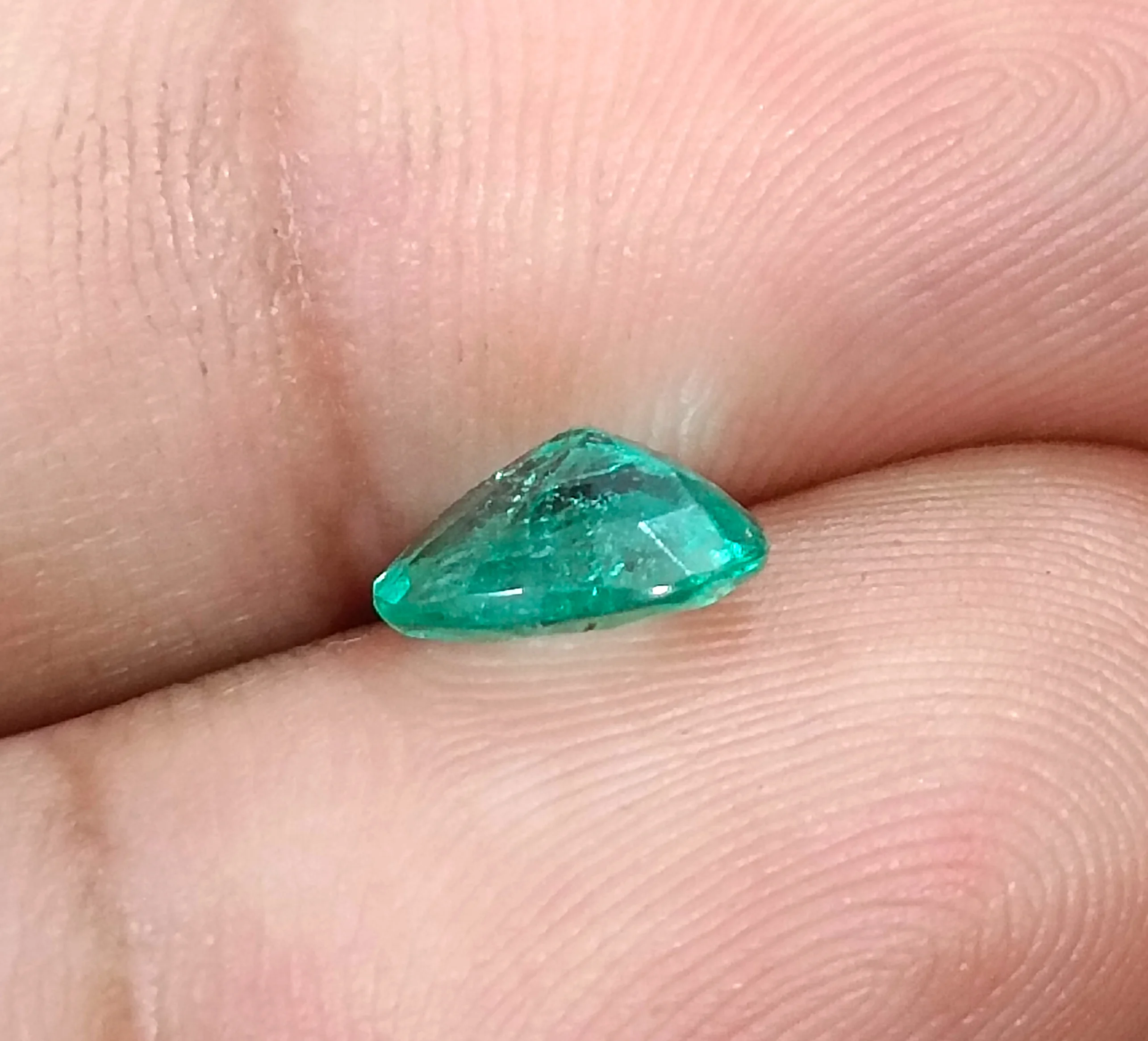 1.20ct Emerald Zambia medium light sea green oval SGL certified gemstone