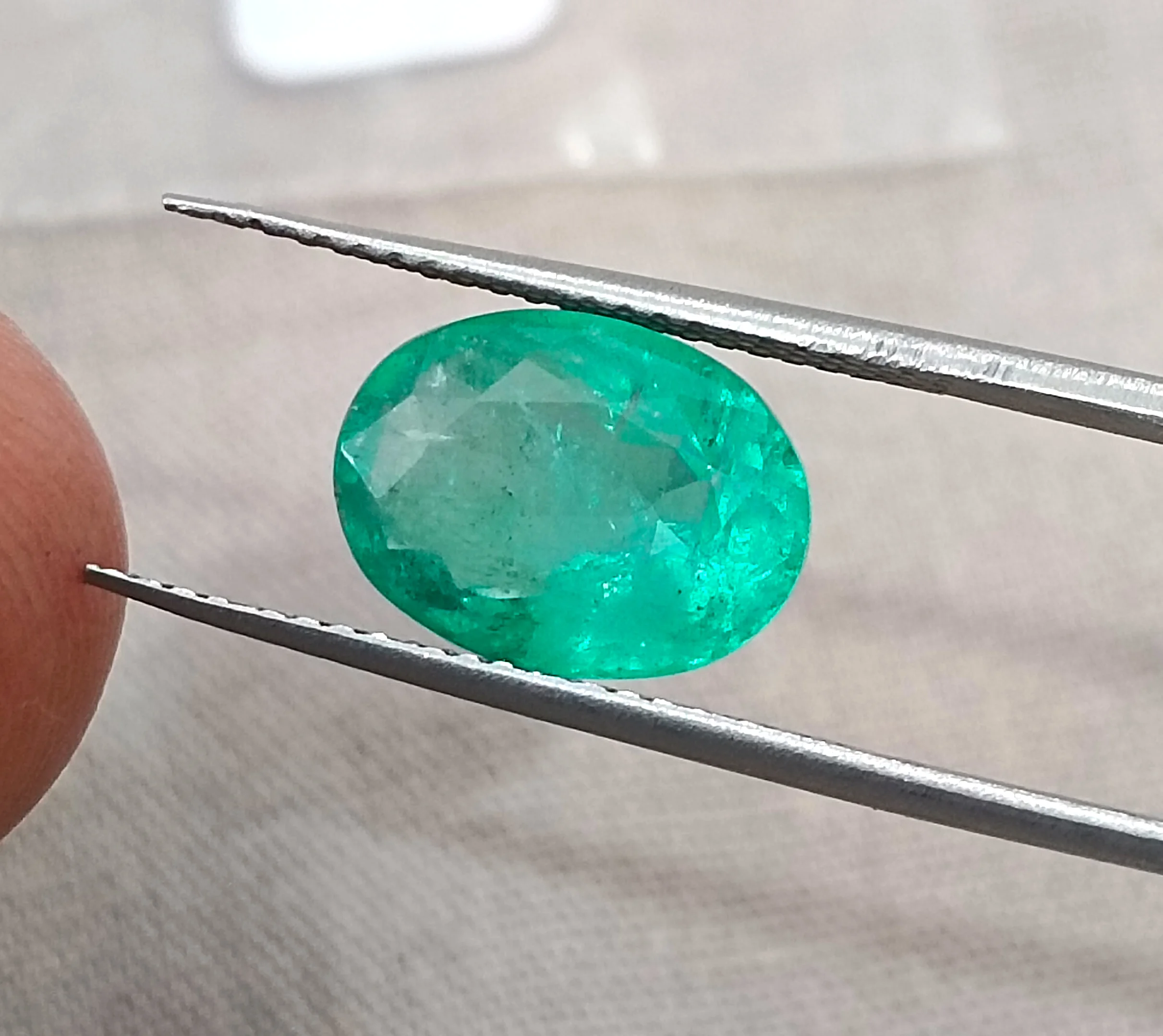 3.13ct Natural emerald bright sea green oval SGL certified gemstone/