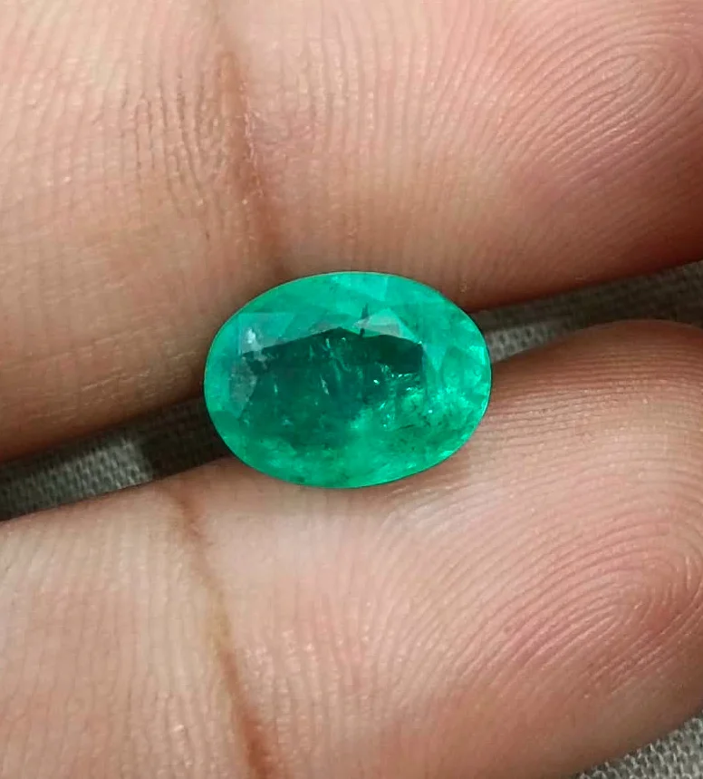 3.13ct Natural emerald bright sea green oval SGL certified gemstone