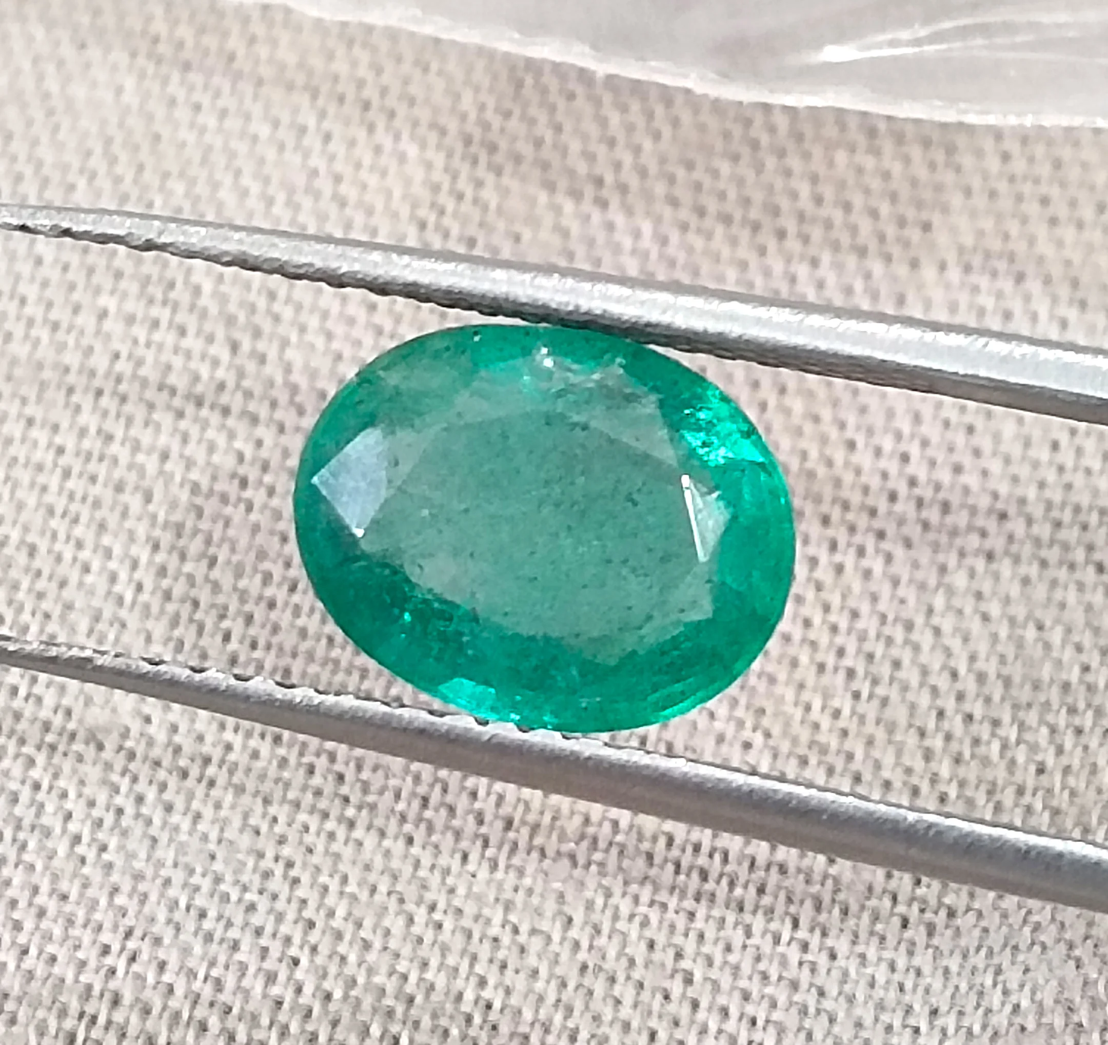 1.87ct Medium green natural Zambian emerald SGL certified/